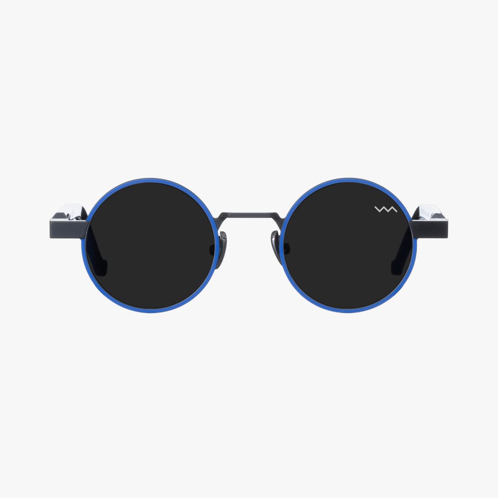 Front view of the WL0113 in Blue with Barberini Mineral Crystal lenses is a round-shaped sunglass frame from the VAVA WHITE LABEL. Handmade in Italy.